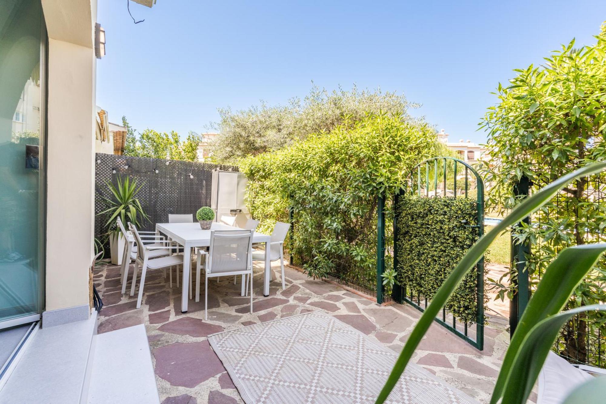 Casa Tucan - Luxury House With Large Pool, 10 Min Walk To Arenal Javea